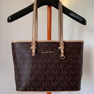 MICHAEL KORS Jet Set Travel Tote Bag